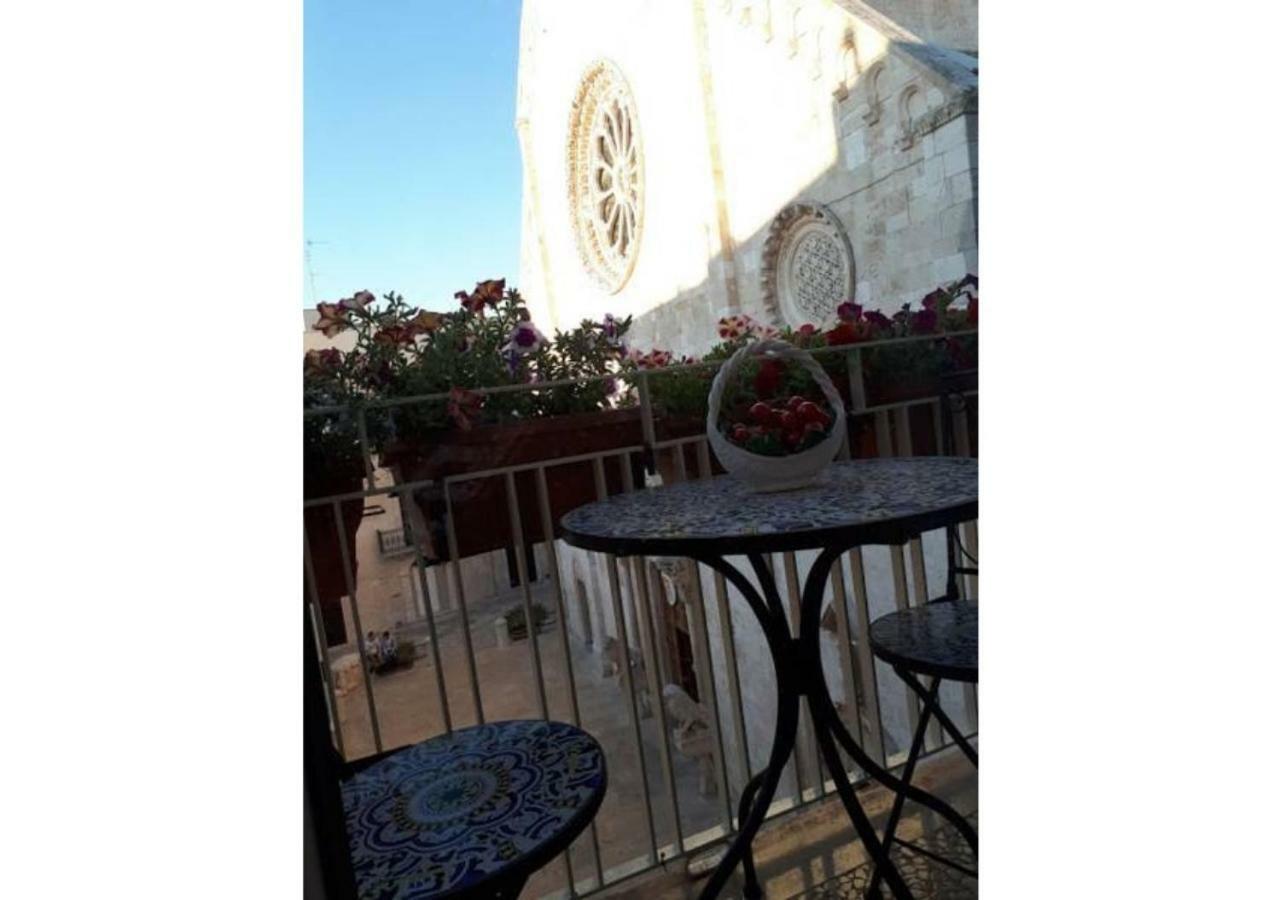 Mansarda Romantica "Il Nido Delle Rondini" Conversano Exterior foto